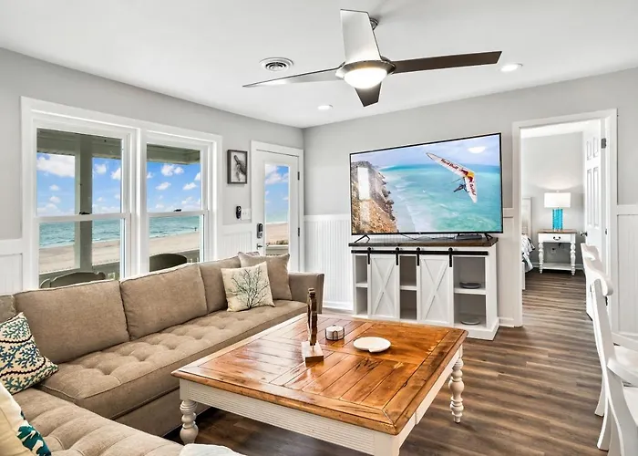 Ocean Daze - Sleeps 22, Direct Oceanfront, Renovated May 2022