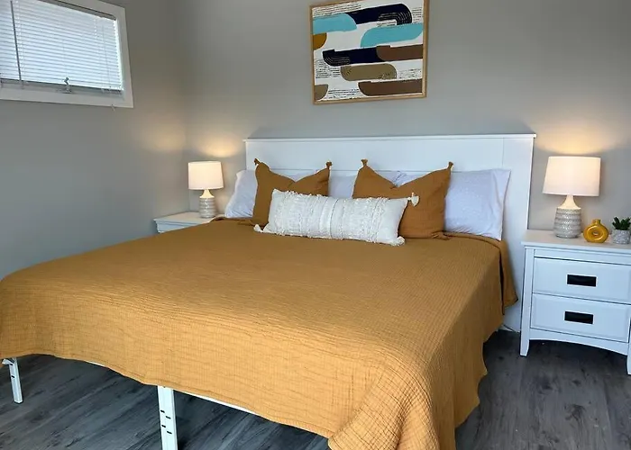 Holden Beach House Second Row With Surround Views!